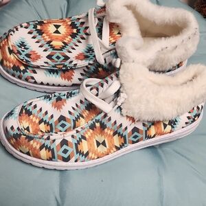 Cozy Aztec Patterned Women's Shoes
